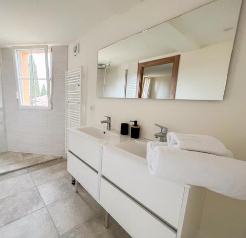 appartement à vendre  5 pièces - 147 m2 CAVALAIRE SUR MER - 83