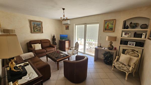 Antibes (06600) ANTIBES, Viager occupé, villa mitoyenne 3 pièces