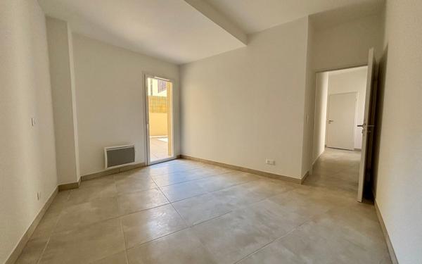 Appartement à vendre    3 pièces • 72 m2 Vauvert