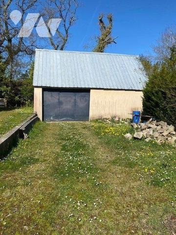 A Vendre à Perros-Guirec (22700) en Côtes-d'Armor, Pavillon de 2007, de type 6, d'une surface h...
