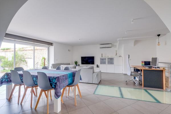 Achat appartement Marseille 03 - 5 pièce(s) - 126 m² - 299 900 €