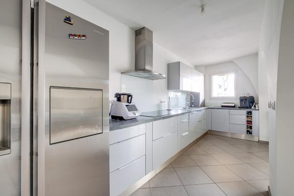 Achat appartement Marseille 03 - 5 pièce(s) - 126 m² - 299 900 €