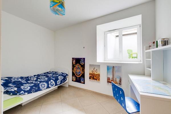 Achat appartement Marseille 03 - 5 pièce(s) - 126 m² - 299 900 €