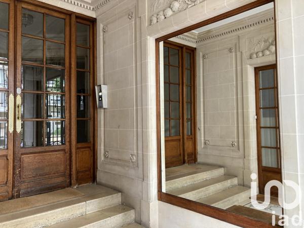Apartment for sale 4 rooms 90 m² Courbevoie