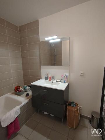Location appartement 2 pièces 46 m² Albertville