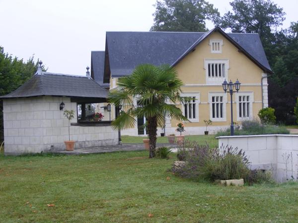 Cette propriété a tous les atouts pour concilier votre vie familiale et professionnel.