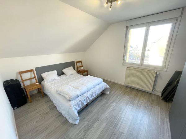 Maison mitoyenne F5 avec terrain, terrasse, parking et garage