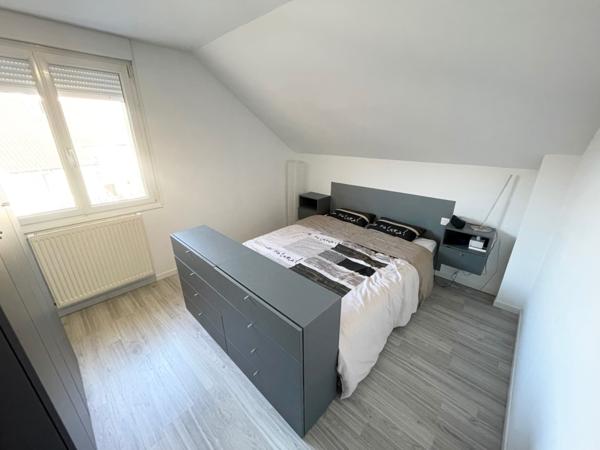 Maison mitoyenne F5 avec terrain, terrasse, parking et garage