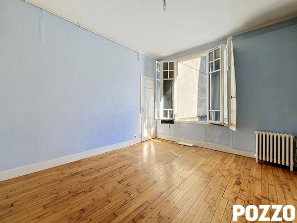 EXCLUSIVITE - Charmant appartement 5 pièces au coeur de VILLEDIEU-LES-POELES VILLEDIEU LES POELES ROUFFIGNY
