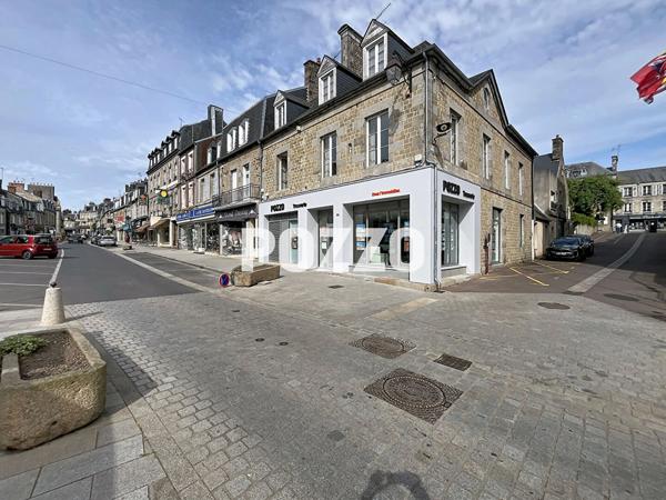 EXCLUSIVITE - Charmant appartement 5 pièces au coeur de VILLEDIEU-LES-POELES VILLEDIEU LES POELES ROUFFIGNY