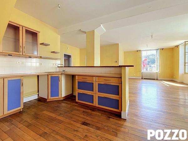 EXCLUSIVITE - Charmant appartement 5 pièces au coeur de VILLEDIEU-LES-POELES VILLEDIEU LES POELES ROUFFIGNY