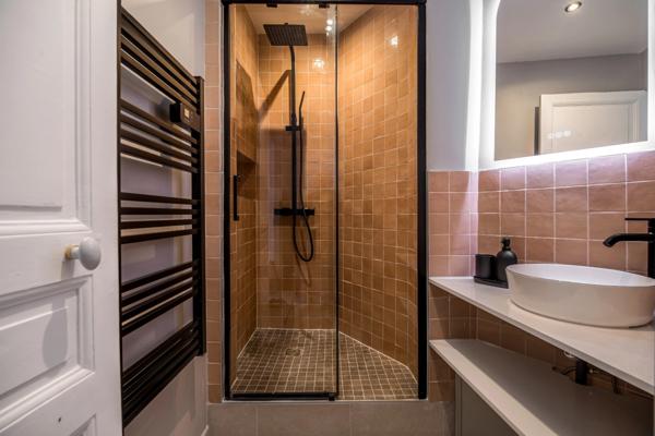 Dpt Paris (75), à vendre PARIS 5EME ARRONDISSEMENT appartement T2 de 51,8 m²