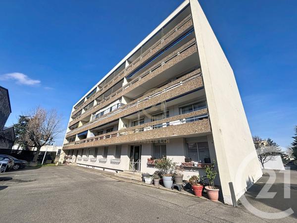 Appartement F4 à vendre  4 pièces - 87,36 m2 LYON - 69008