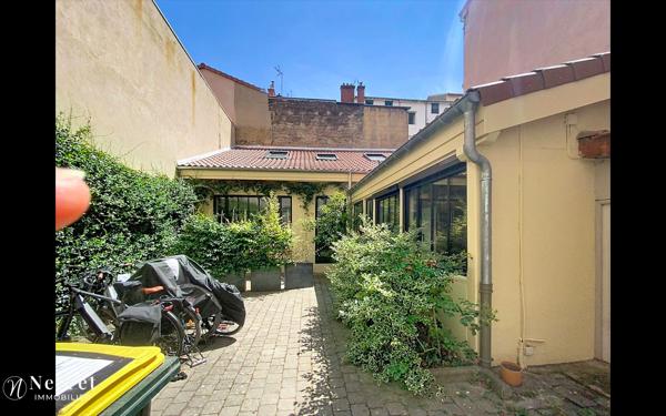 Coup de coeur assuré - Loft esprit atelier avec terrasse en plein coeur du 6éme
