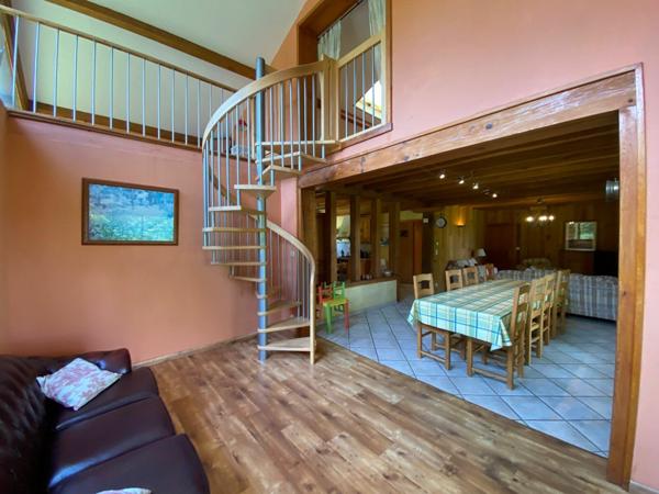 Maison à vendre    5 pièces •  Cassen