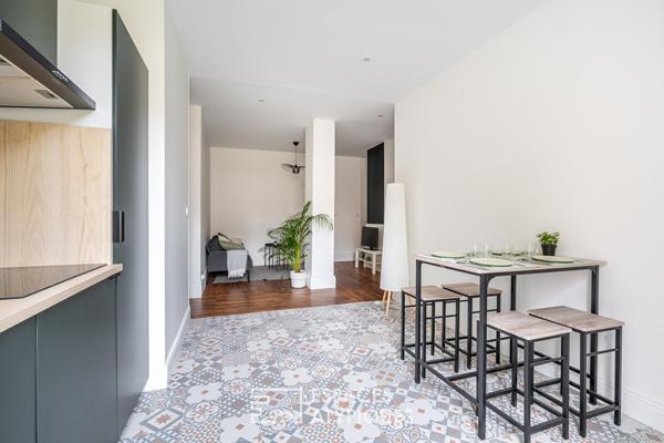 Appartement rénové avec terrasse