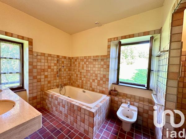 Maison à vendre 14 pièces 372 m² Savines-le-Lac