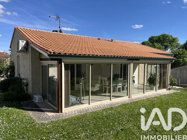 Maison à vendre 4 pièces 130 m² Archiac