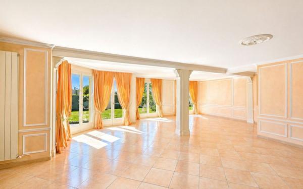 Maison à vendre    6 pièces •  Poissy