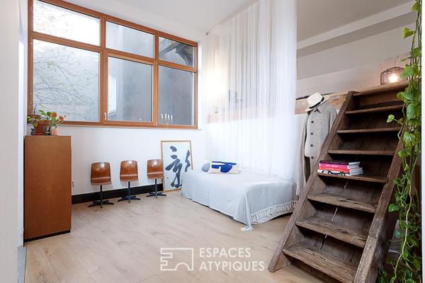 Ancienne serrurerie réhabilitée en loft avec atelier