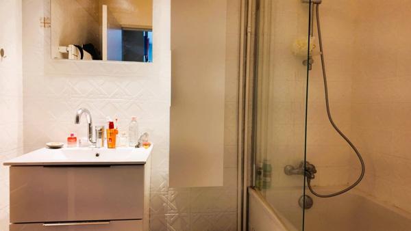 Appartement de standing 110 m² environ - Cambronne