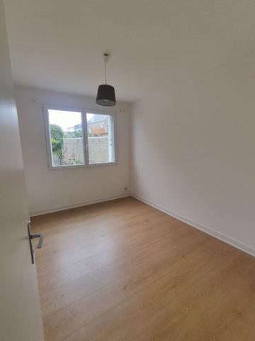 APPARTEMENT T5 A VENDRE BREST KERINOU/LA CROIX ROUGE - 3 CHAMBRES