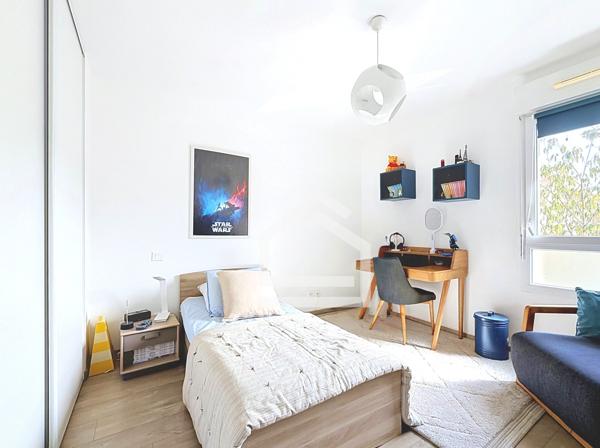 Maison 5 pièce(s) 4 chambre(s) 120 m²