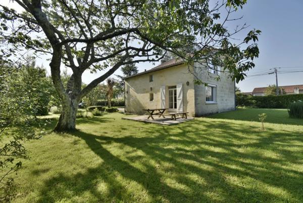 SADIRAC - LORIENT - Idéal famille en quête d’espace et de charme en pierres !