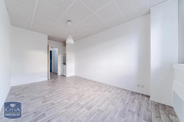 Appartement à louer 1 pièce 20.59m² Tours (37000)