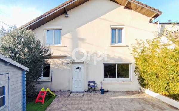 Maison à louer    5 pièces • 121,95 m2 Marly-la-Ville