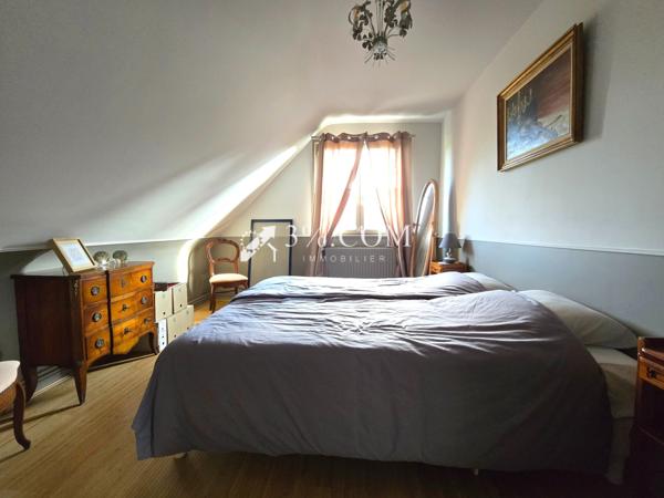 Maison 6 pièce(s) 4 chambre(s) 163 m²