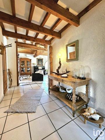 Maison 7 pièces de 156 m² à Gaillac (81600)