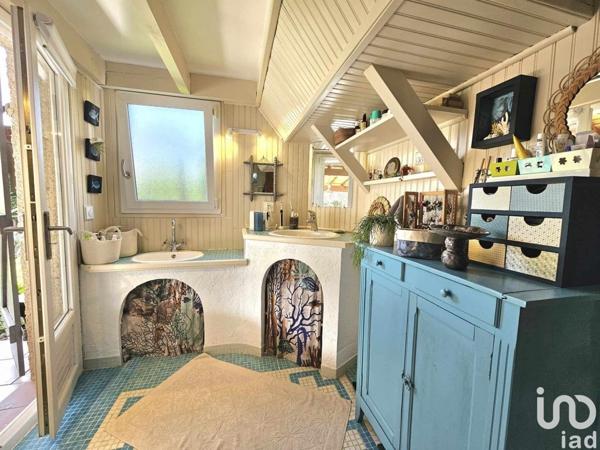 Maison 7 pièces de 156 m² à Gaillac (81600)