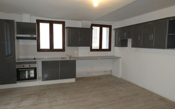 Appartement à louer    2 pièces • 64,55 m2 Château-Thierry