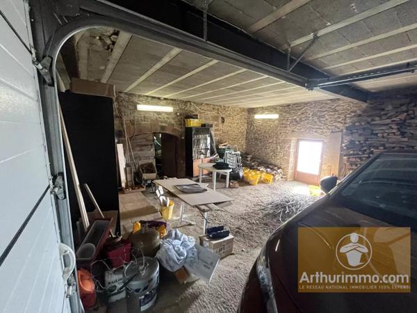 Vente Maison 5 pièces 215 m2 à Saint-Pierre-de-Nogaret