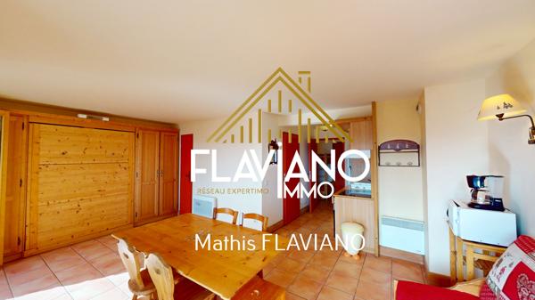 APPARTEMENT - VUE VALLÉE - PARKING INTÉRIEUR Uvernet-Fours (04400)