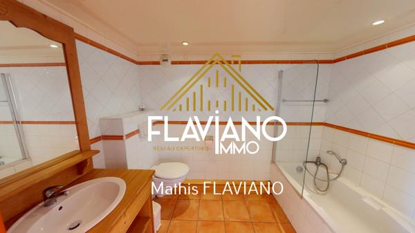 APPARTEMENT - VUE VALLÉE - PARKING INTÉRIEUR Uvernet-Fours (04400)