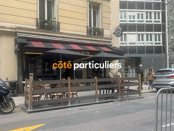 Vente Murs55 m² - PARIS (75008)
