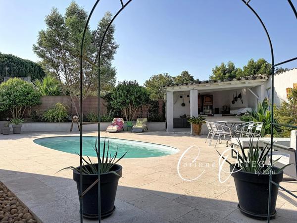 Villa de plain - T4 - Piscine et spa d'intérieur