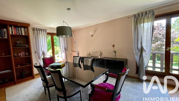 Maison à vendre 9 pièces 245 m² Vétraz-Monthoux