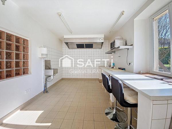 Maison de village 9 pièces 223 m²