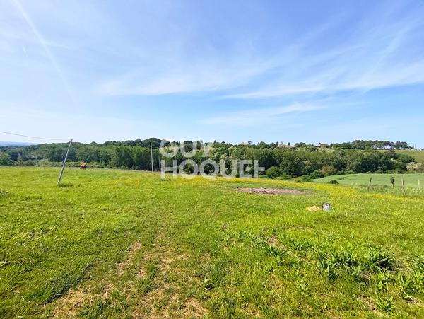 Grange à rénover avec vue dominante