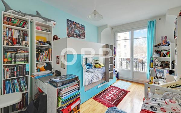 Appartement à vendre    3 pièces • 82,50 m2 Paris 14