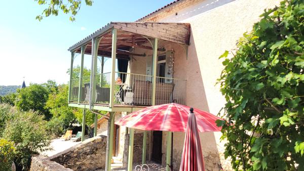 Propriété de caractère avec dépendances et piscine à Villefranche-de-Rouergue Villefranche de rouergue