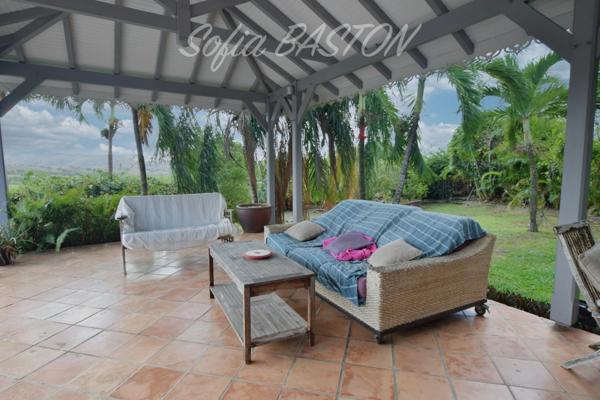 SAINTE-LUCE – Villa P7 avec piscine 7 x 4 m, Carbet - Terrasses XL et vie de plain-pied – Terrain plat 1 244 m² - (972)