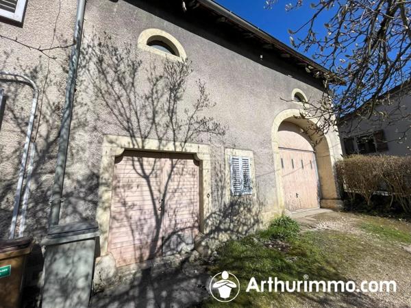 Vente Ferme 9 pièces 182 m2 à Beaucourt
