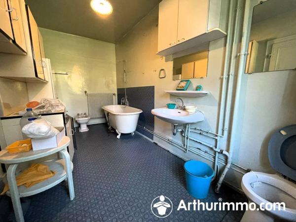 Vente Ferme 9 pièces 182 m2 à Beaucourt