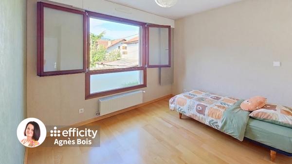 Appartement
         4 pièces
        - 89 m² Exclusivité 300 000 € *