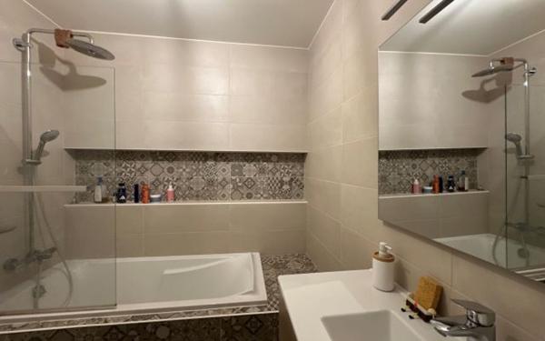 Appartement à vendre    4 pièces • 95 m2 Pringy