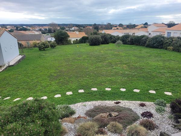 Maison 4 pièce(s) 97.09 m2 A LOUER EN MEUBLEE A BREM SUR MER